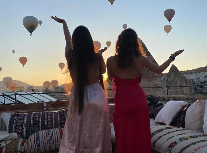 Angel Cappadocia Cave Göreme