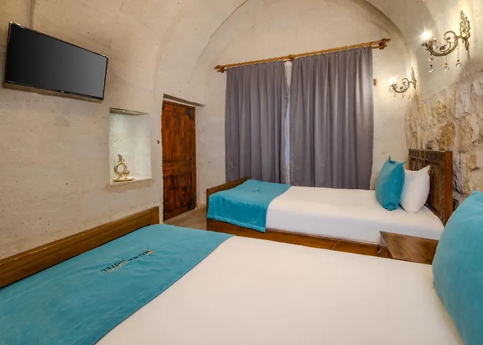 Angel Cappadocia Cave ギョレメ