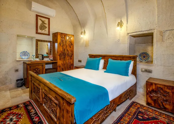 Angel Cappadocia Cave ギョレメ